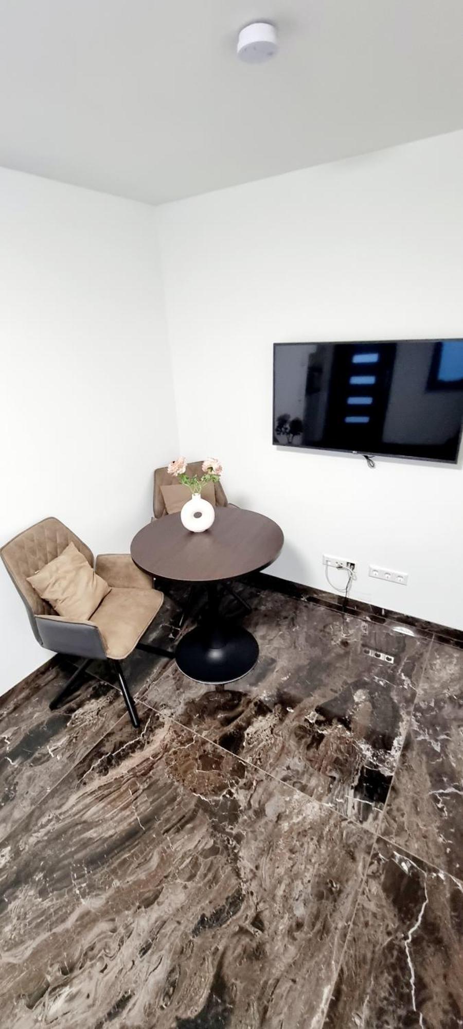 Einliegerwohnung Neu In Vaihingen Enz Horrheim Vaihingen an der Enz Exterior foto